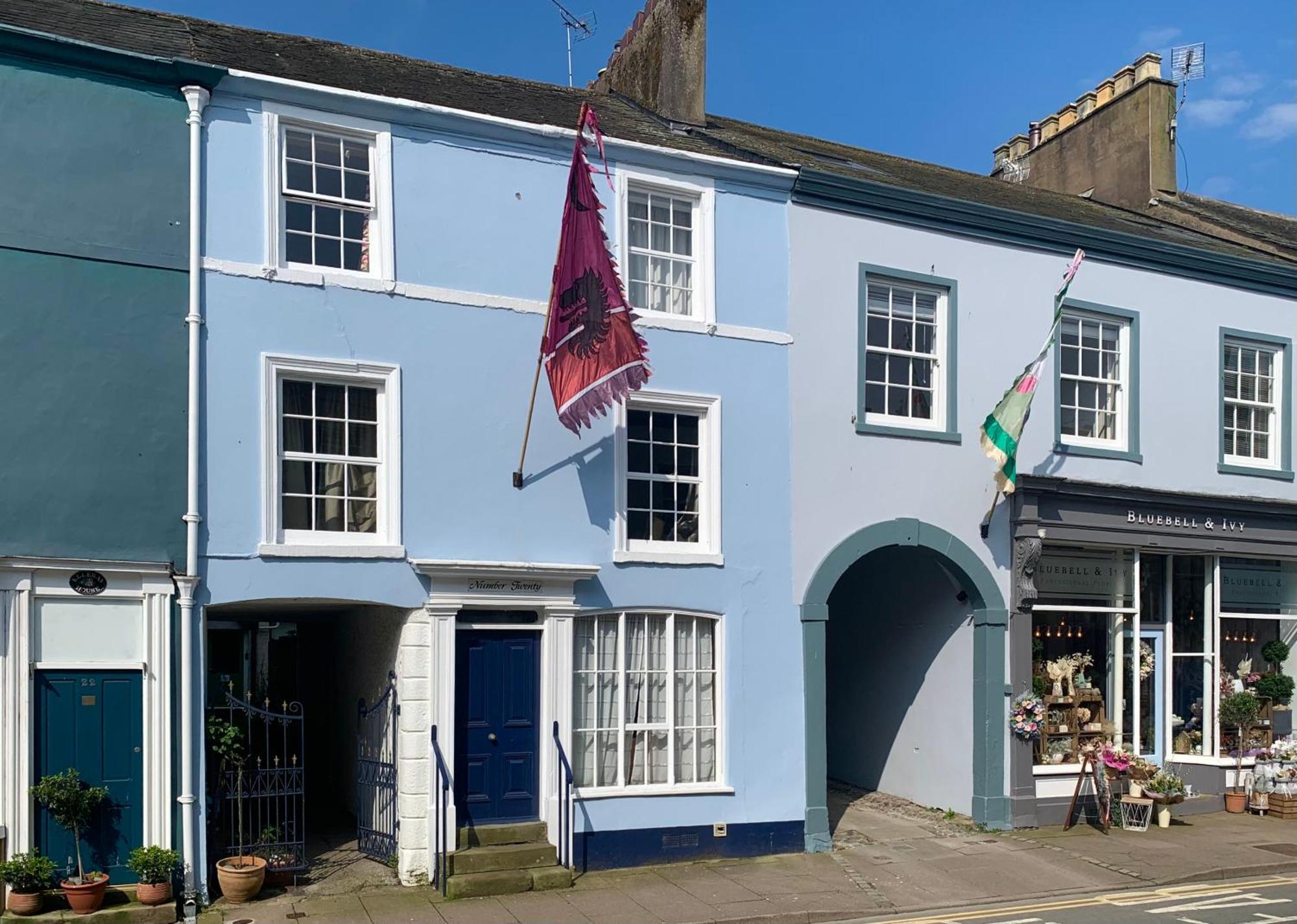 South Lakes Townhouse With Sauna Ulverston Exterior photo